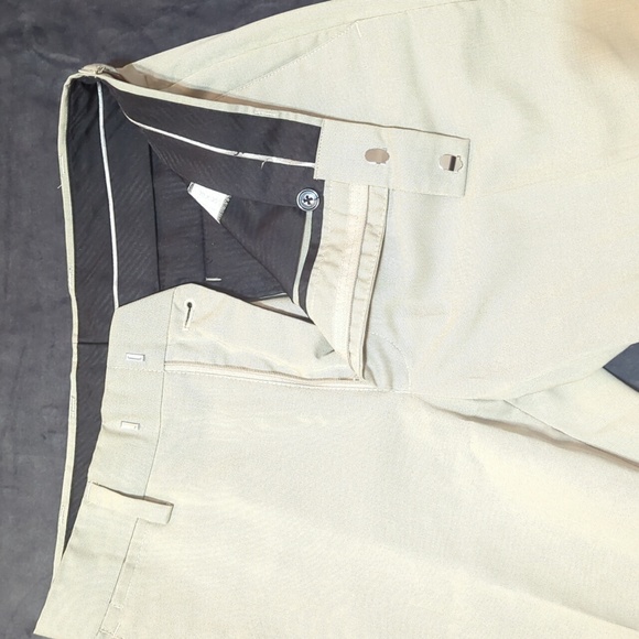 Louis Raphael Tailored Pant, Size 30x30 - Picture 5 of 6